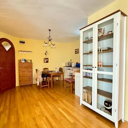 Apartment Gracia Heviz
