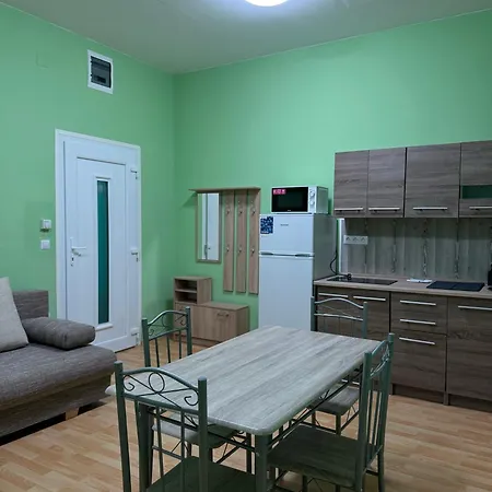 Gracia Apartment *